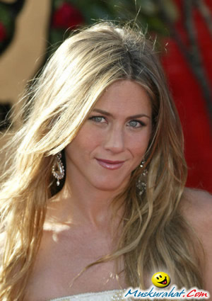 Jennifer Aniston Gowns